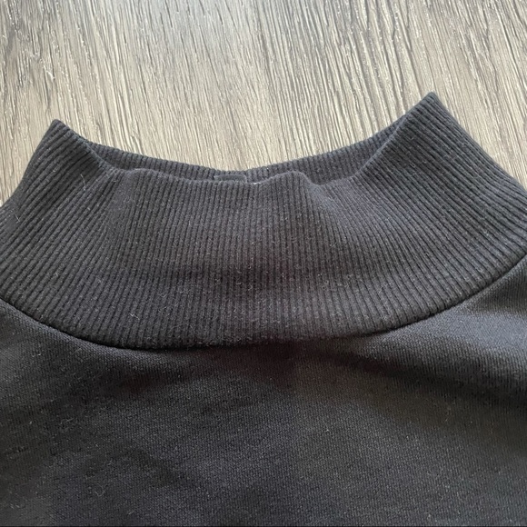 Black Oversized Graphic sweater h&m crew neck - Picture 6 of 10